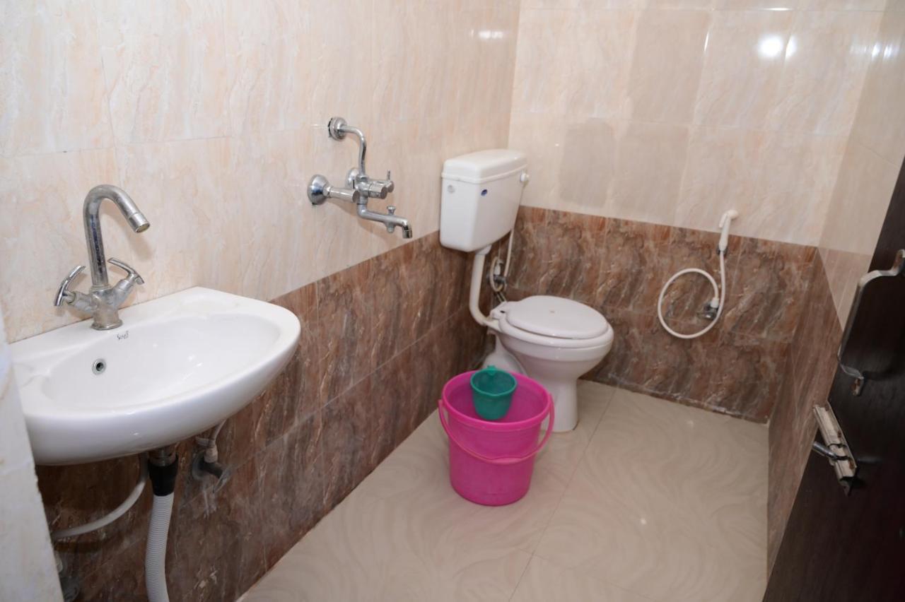 Dwarka Home Stay Бодх-Гая Экстерьер фото