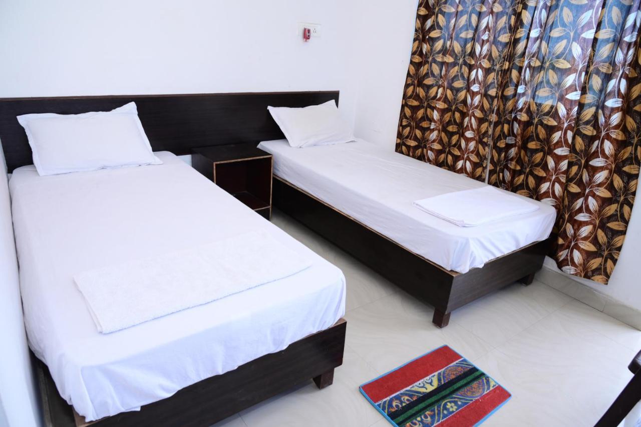 Dwarka Home Stay Бодх-Гая Экстерьер фото