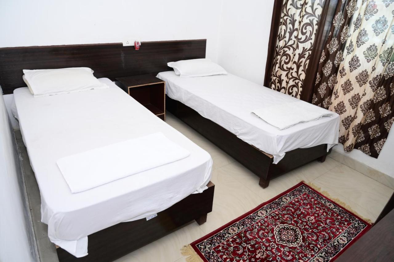 Dwarka Home Stay Бодх-Гая Экстерьер фото
